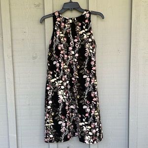 INC Floral Dress. Comfortable, stretchy fabric
